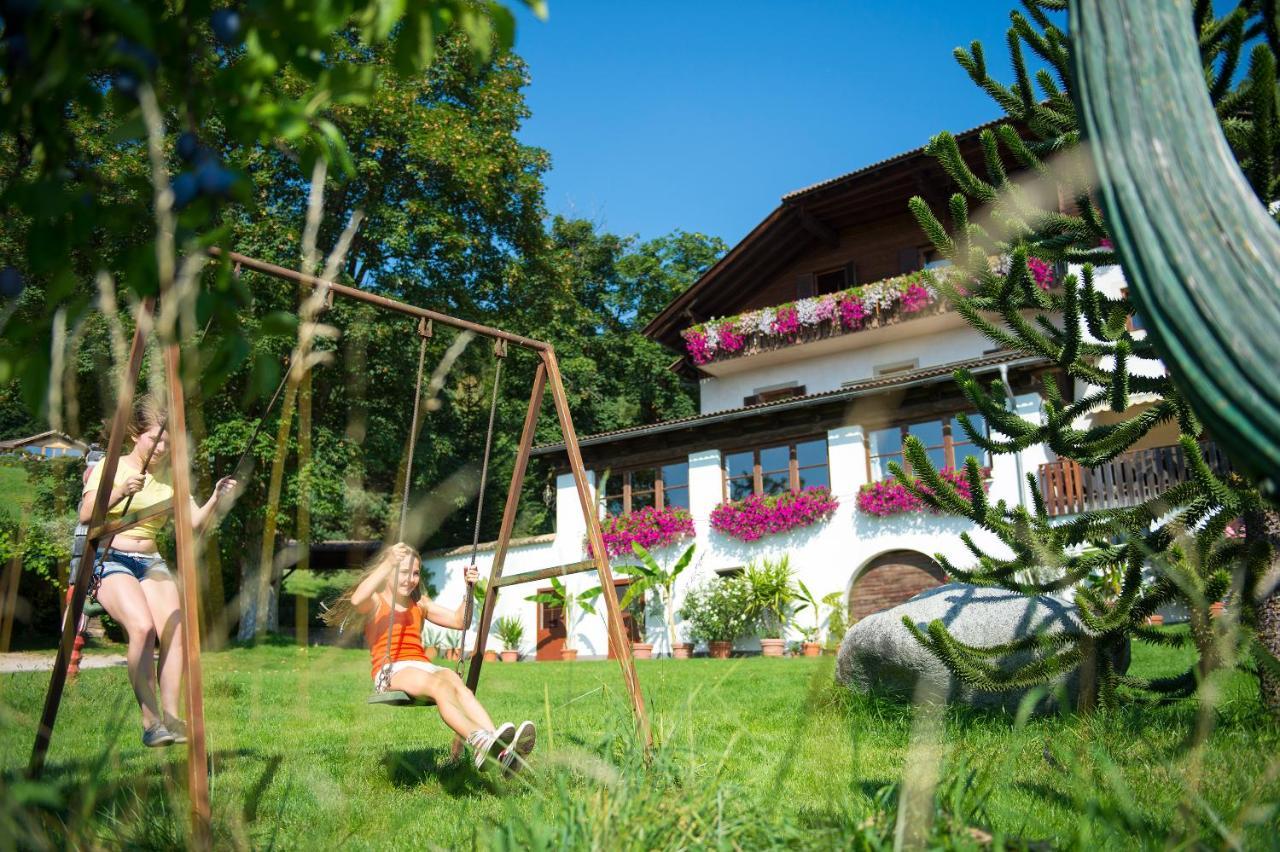 Gasthof Wieser Eppan an der Weinstraße Exterior foto
