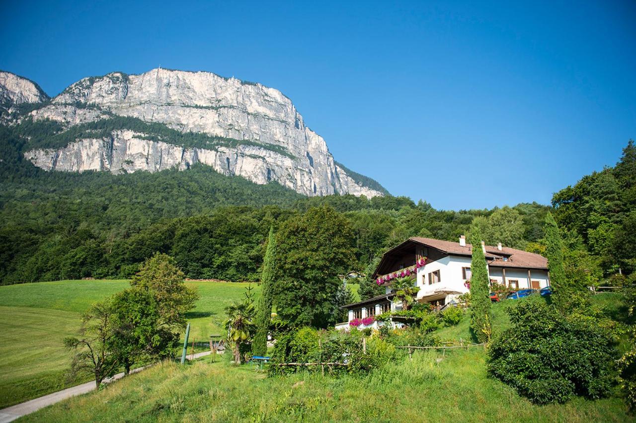 Gasthof Wieser Eppan an der Weinstraße Exterior foto